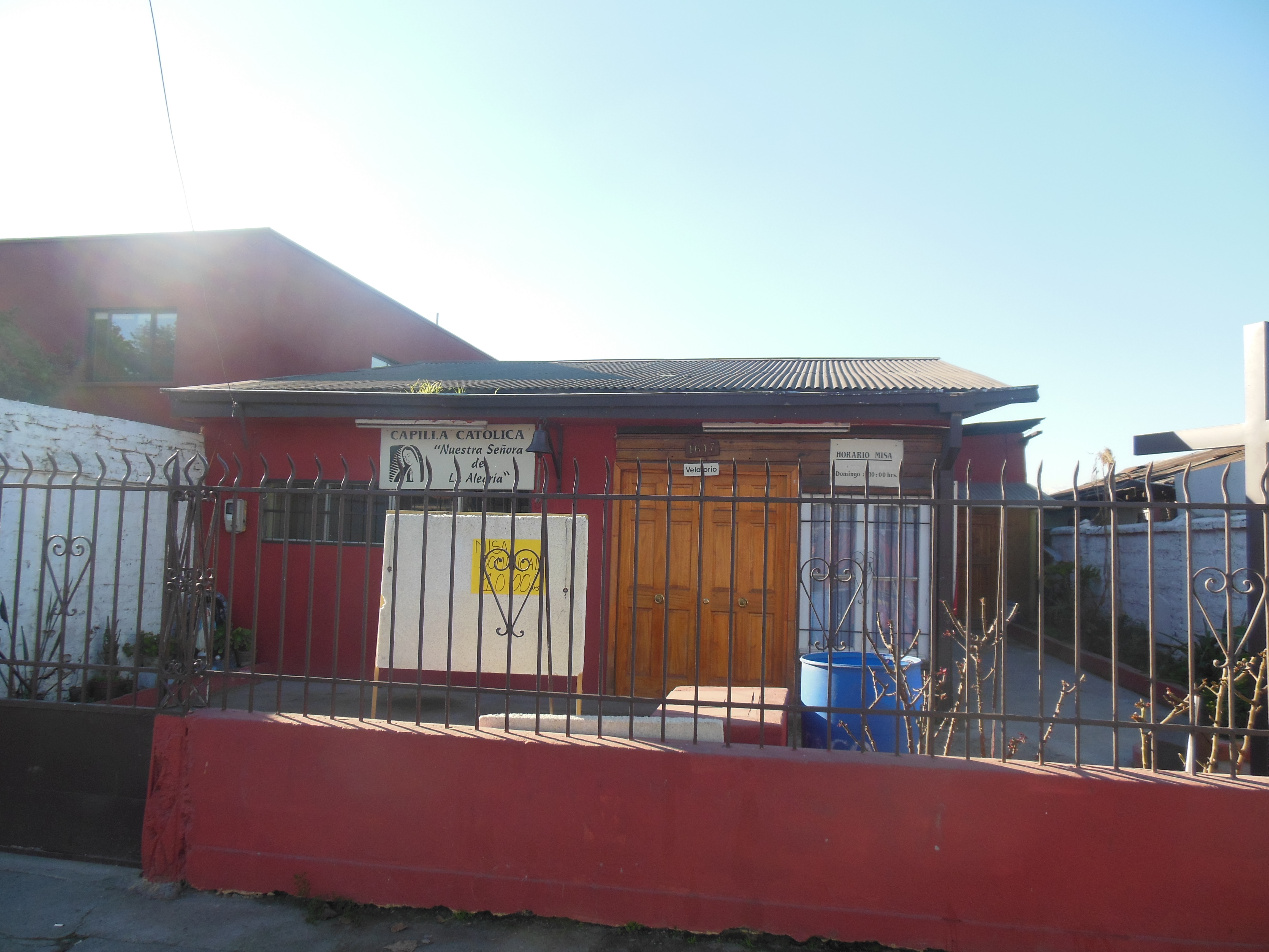 Capilla Católica „Nuestra Señora de la Alegría”